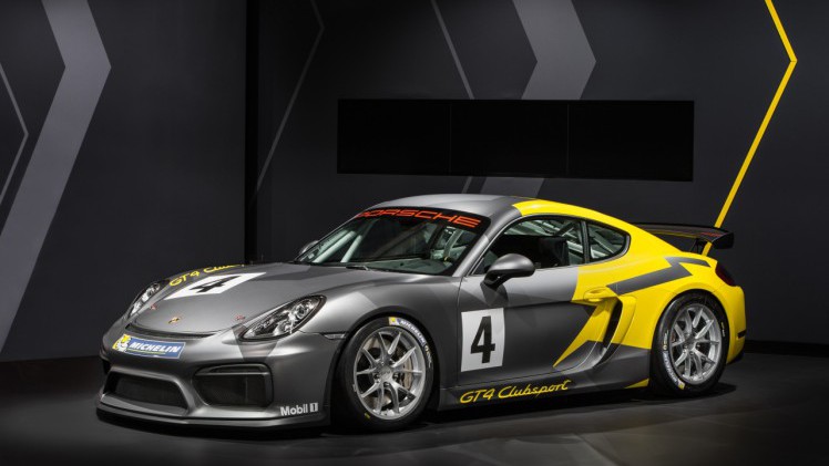 Porsche Cayman GT4 klaargestoomd op het circuit als Clubsport. Porsche presenteerde de circuittijger op de Los Angeles Motor Show.