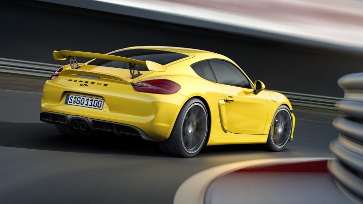Porsche onthult Cayman GT4, de snelste Cayman in de familie. Hij staat live op de Autosalon van Geneve en rolt vanaf april de showrooms in.