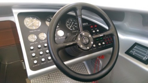 Porsche Pineo speedboat racet over Nederlandse wateren