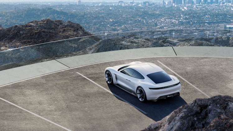 Porsche neemt Mission E elektrische sportwagen met 600 pk in productie. We verwachten de Mission E met 500 km actieradius voor 2020 in de showroom.