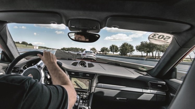 Porsche Sport Driving School breidt activiteiten met cursussen en trainingen in Nederland verder uit.