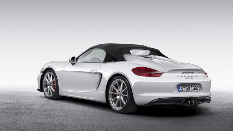Porsche zet de nieuwe Boxster Spyder als wereldprimeur op de New York International Auto Show 2015.