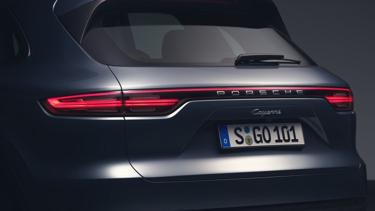 Porsche lanceert op de IAA de derde generatie Cayenne. Die is een stuk lichter, iets groter en biedt volop nieuwe technologien.