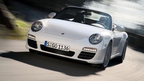 Porsche presenteert Porsche nu de vernieuwde vierwielaangedreven Carrera 4 en Carrera 4S als coup en cabriolet. Deze zijn voor het eerst voorzien van het Porsche Traction Management, een aangepaste v