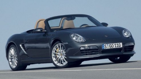 Voor de mensen die de Porsche Boxster nog niet fraai genoeg vinden heeft Porsche een oplossing. Het SportDesign pakket. Dit pakket bestaande uit een andere voorspoiler, achterspoiler en andere achterb