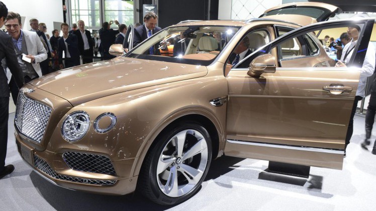 De SUV's van topmerken zoals Rolls-Royce en Maserati laten nog op zich wachten. Voorlopig hebben Range Rover en Bentley het rijk alleen.