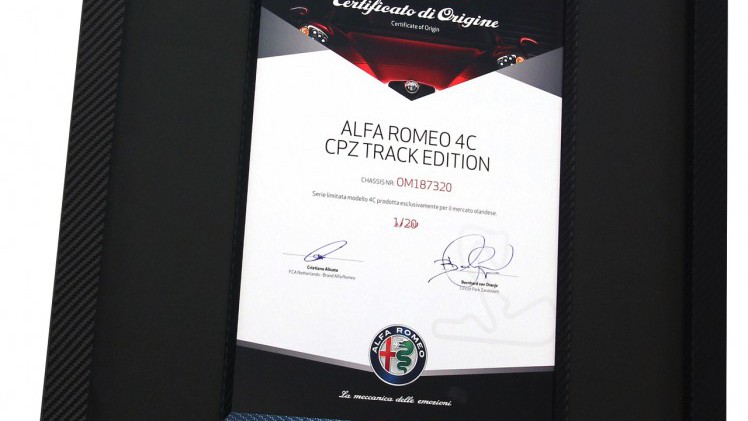 Alfa Romeo introduceert exclusief voor Nederland de 4C CPZ Track Edition met lap timer, rijvaarheidstraining en extra koolstofvezel accenten.