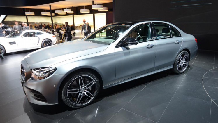 Alle prijzen en uitvoeringen van de nieuwe Mercedes-Benz E-Klasse W213 bekend. De E-Klasse is leverbaar vanaf 49.995 euro en komt in aanmerking voor 15% en 21% bijtelling.