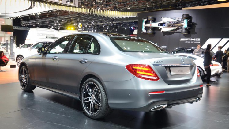 Alle prijzen en uitvoeringen van de nieuwe Mercedes-Benz E-Klasse W213 bekend. De E-Klasse is leverbaar vanaf 49.995 euro en komt in aanmerking voor 15% en 21% bijtelling.