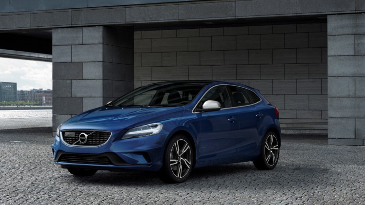 Prijzen en uitvoeringen van nieuwe Volvo V40 op een rij. Alle dieselversies komen in aanmerking voor 21% bijtelling.