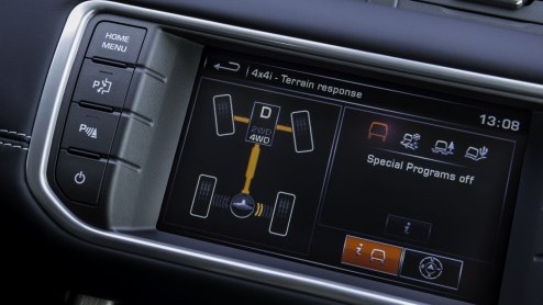 Range Rover heeft diverse updates doorgevoerd voor de Evoque modeljaar 2014. Zo debuteert de 9-traps automaat en komt de zogeheten Active Driveline beschikbaar.