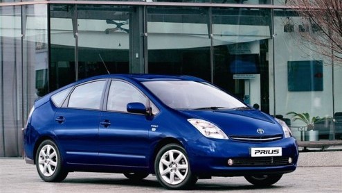 De aangescherpte belastingmaatregelen is de Toyota Prius niet in de koude kleren gaan zitten. In positieve zin, want de verkopen van deze hybride is in 2008 bijna verdrievoudigd. Met 6.500 registratie
