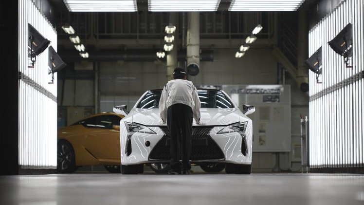 De productie van de Europese versie van de nieuwe Lexus LC is in Japan van start gegaan.