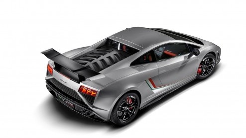 Lamborghini Gallardo uit productie na 10 jaar en 14.000 geproduceerde exemplaren, in 32 verschillende versies.