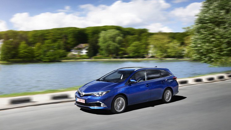 Productie Toyota Auris hybride verhoogd om te kunnen voldoen aan de vraag. Met name de Auris Touring Sports Hybrid met 14% bijtelling is erg interessant voor de lease.