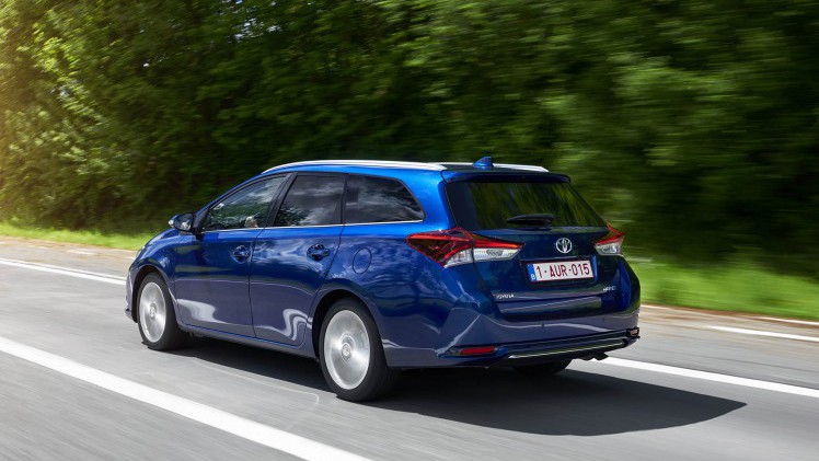 Productie Toyota Auris hybride verhoogd om te kunnen voldoen aan de vraag. Met name de Auris Touring Sports Hybrid met 14% bijtelling is erg interessant voor de lease.