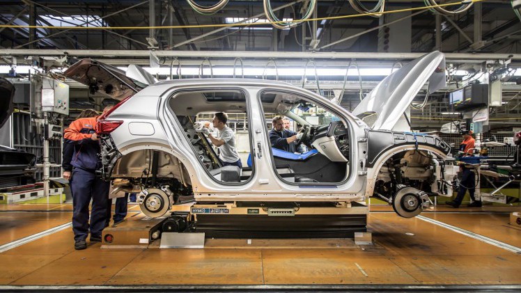De productie van de nieuwe Volvo XC40 is vandaag van start gegaan.