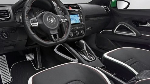 Volkswagen heeft voor de Scirocco uiteraard nog een topmodel gepland, boven de huidige aanvoerder die een 2.0 TSI in het vooronder heeft. Naar verluidt pleziert Wolfsburg ons niet met een V6, maar wor