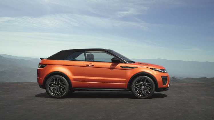 De Range Rover Evoque Convertible is nu als productiemodel gepresenteerd en komt vanaf het voorjaar 2016 naar Nederland in de verkoop.