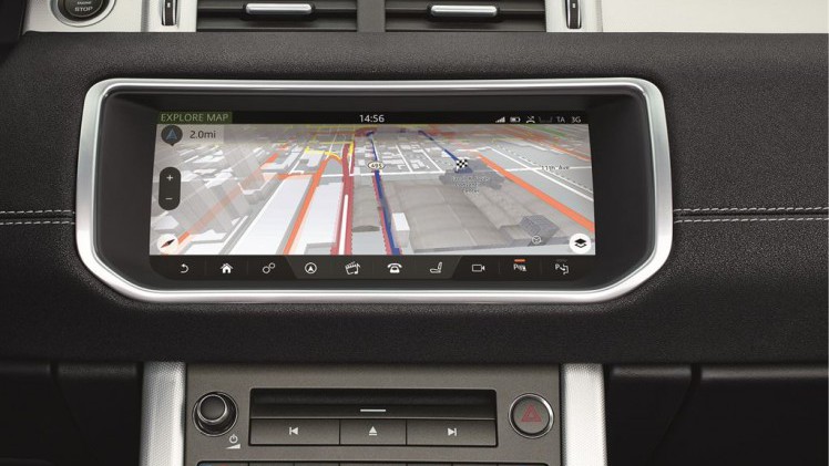 De Range Rover Evoque Convertible is nu als productiemodel gepresenteerd en komt vanaf het voorjaar 2016 naar Nederland in de verkoop.