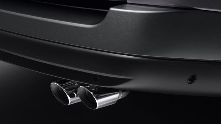 Land Rover introduceert voor modeljaar 2016 de nieuwe Range Rover SVAutobiography met extra luxe uitrusting, speciale details en de mogelijkheid om de 5.0 Supercharged 550 pk te bestellen.