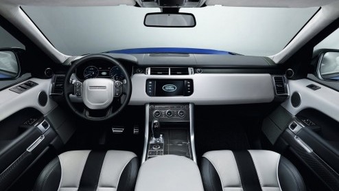 Range Rover Sport SVR digitaal onthuld. Het debuut van de sportieve Land Rover vindt plaats op Pebble Beach 2014.