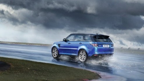 Range Rover Sport SVR digitaal onthuld. Het debuut van de sportieve Land Rover vindt plaats op Pebble Beach 2014.