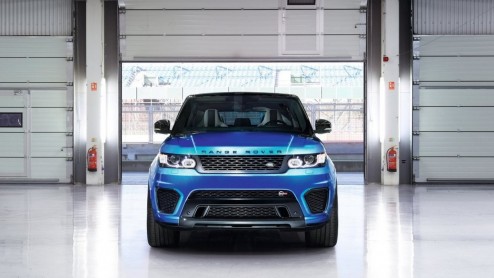 Range Rover Sport SVR digitaal onthuld. Het debuut van de sportieve Land Rover vindt plaats op Pebble Beach 2014.