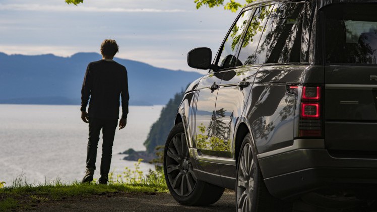 Topfotograaf Michael Christopher Brown trok met een Range Rover door het Amerika en legde de fraaiste landschappen vast.