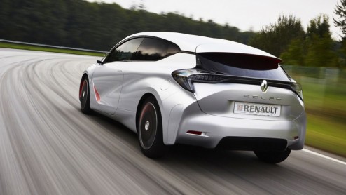 Op de Autosalon van Parijs toont Renault deze Eolab. Het studiemodel past naadloos in het project 2 l/100 km-auto voor iedereen met een verbruik van slechts 1 l/100 km.