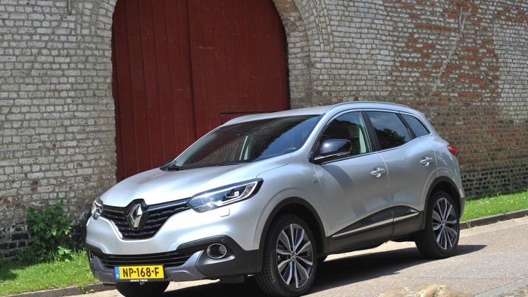 Renault biedt in de Kadjar sinds kort ook een 1,6 liter turbomotor die aanzienlijk pittiger is en vooral voordelen oplevert voor caravangebruikers.