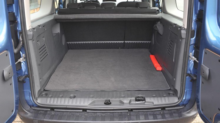 Renault heeft de batterijcapaciteit van de elektrische Kangoo met 50 procent vergroot. Wat heeft dat voor effect op de actieradius?