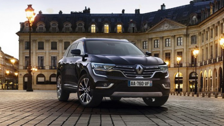 Renault presenteert op de Autosalon van Parijs 2016 het topmodel van de nieuwe Koleos, de Initiale Paris.