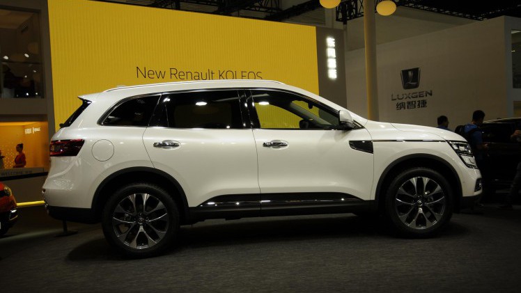 De nieuwe Renault Koleos komt medio 2017 naar Europa met alleen dieselmotoren. De nieuwe SUV is parralel ontwikkeld aan de Talisman.
