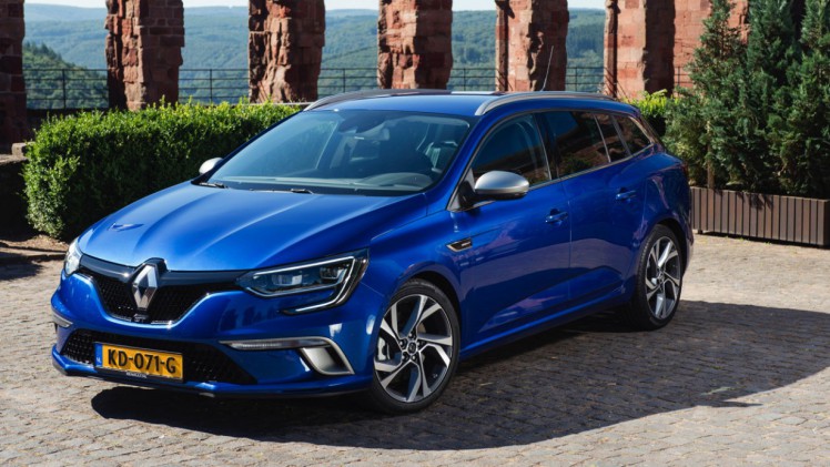 Autotest nieuwe Renault Mgane Estate. De redactie rijdt met de populaire stationwagon voorzien van de dCi 110, dCi 130 en de Mgane GT 205.