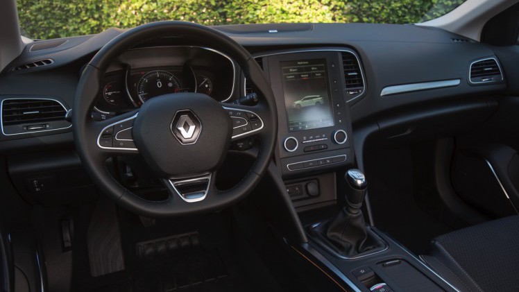 Autotest nieuwe Renault Mgane Estate. De redactie rijdt met de populaire stationwagon voorzien van de dCi 110, dCi 130 en de Mgane GT 205.