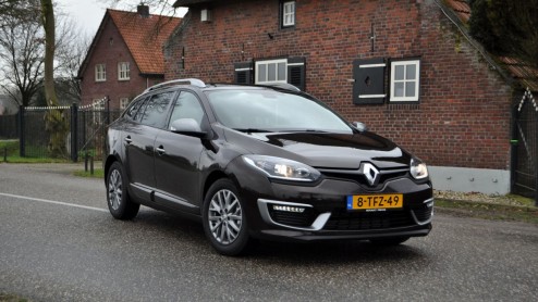 Twee jaar geleden werd de Renault Mgane vooral technisch in het nieuw gestoken, inmiddels heeft ook het uiterlijk een opfrisbeurt ondergaan.