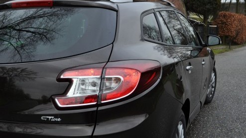 Twee jaar geleden werd de Renault Mgane vooral technisch in het nieuw gestoken, inmiddels heeft ook het uiterlijk een opfrisbeurt ondergaan.