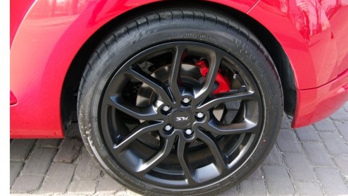 Test Renault Mgane R.S. facelift 2014: Snel, heel snel en toch lief voor de inzittende. Dt is de Renault Mgane R.S.