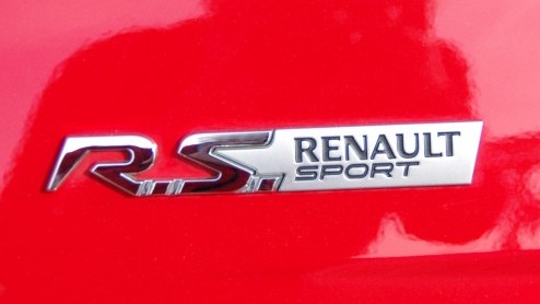 Test Renault Mgane R.S. facelift 2014: Snel, heel snel en toch lief voor de inzittende. Dt is de Renault Mgane R.S.
