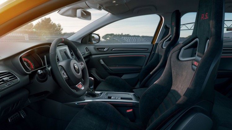 Renault maakt zijn belofte waar met de 300 pk Mgane R.S. Trophy