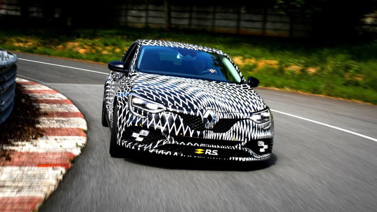 Renault rust de nieuwe Mgane R.S. uit met 4Control vierwielbesturing en komt met een keuze uit twee chassis.