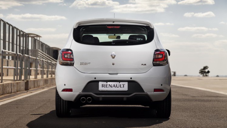 Renault introduceert Sandero RS in Latijns Amerika. De auto is gebaseerd op de Dacia maar komt dan met sportieve genen voor de dag.