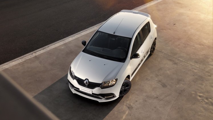 Renault introduceert Sandero RS in Latijns Amerika. De auto is gebaseerd op de Dacia maar komt dan met sportieve genen voor de dag.