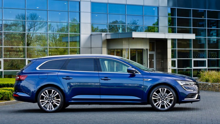Autotest Renault Talisman Estate. We rijden de nieuwe Franse middenklasser als opvolger van de Laguna in de meest courante uitvoering met dCi 110 dieselmotor.