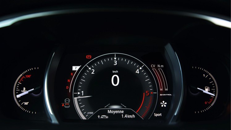Autotest Renault Talisman Estate. We rijden de nieuwe Franse middenklasser als opvolger van de Laguna in de meest courante uitvoering met dCi 110 dieselmotor.