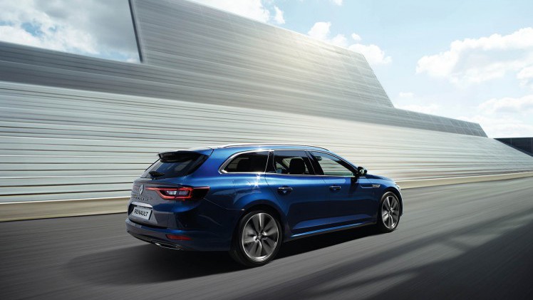 Prijzen en uitvoeringen van de nieuwe Renault Talisman Sedan en Estate zijn bekend. Ze staan begin 2016 in de showroom vanaf 30.590 euro met 21% bijtelling.