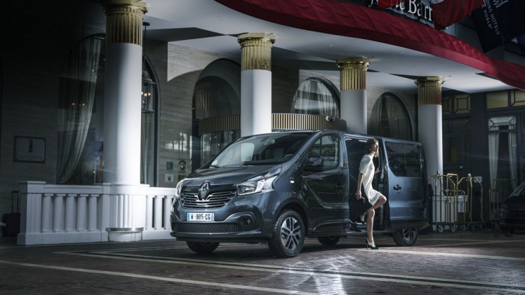 Renault lanceert een extra luxueuze SpaceClass versie van de Trafic tijdens het filmfestival van Cannes