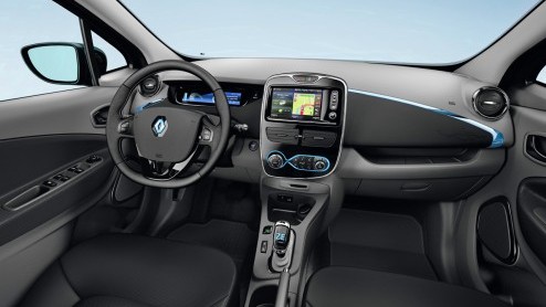 Renault ZOE precies een jaar geleden gentroduceerd. Inmiddels is de elektrische Renault zo'n 600 keer in Nederland verkocht.