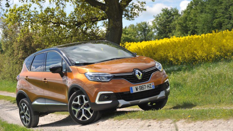 Kennismaking met de vernieuwde Renault Captur die vooral op details is verbeterd.